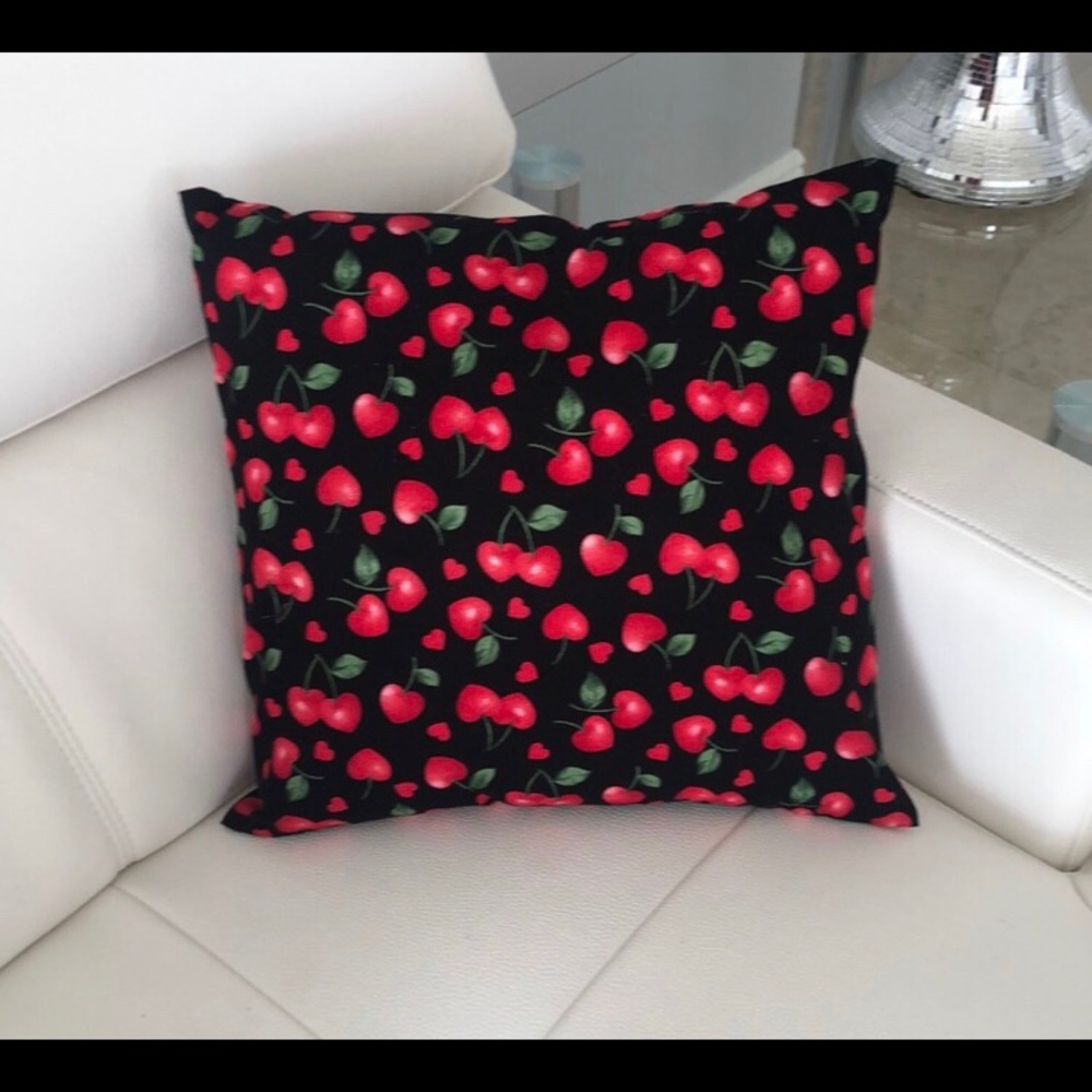 PILLOW COVER CHERRY 🍒 ❤️ NEW . Handmade
